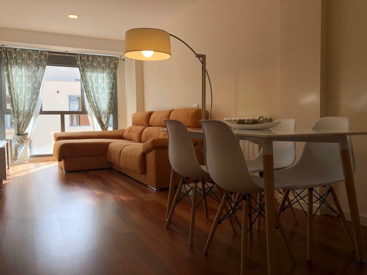 Deluxe Pirineos Apartamento Sabiñánigo Exterior foto
